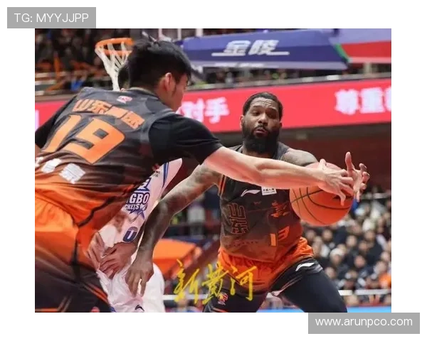 鲍威尔29+8领衔山东四连胜