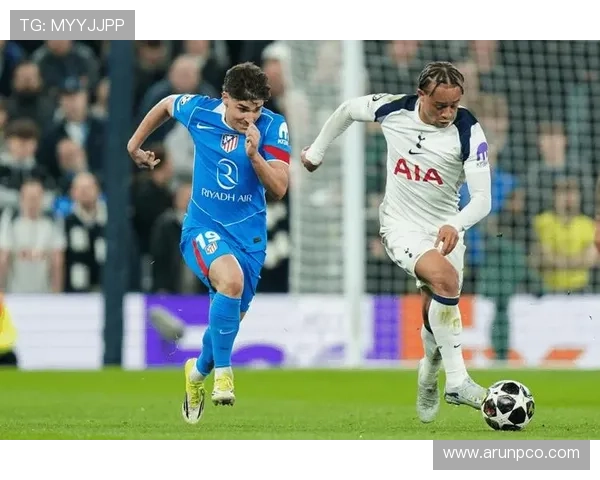 法尔克：热刺降级或促拜仁签哈维西蒙斯